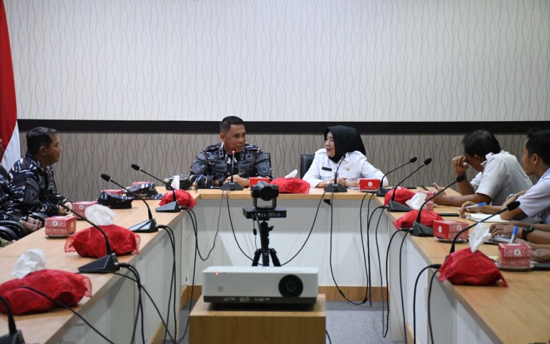 Kunjungi Pemkab, Danlanal Cilacap Kenang 2 Pejuang Angkatan Laut dari Purbalingga