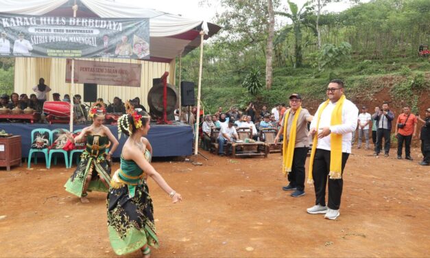 Karag Hills Berbudaya, Wabup Dimas Tegaskan Tidak Anti Kesenian Ebeg