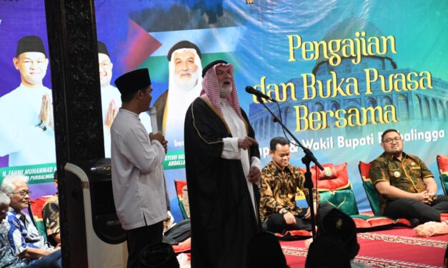 Pengajian Bersama Syekh Nasef dari Palestina, Bupati Fahmi Sulut Semangat Kemerdekaan Sesama Muslim