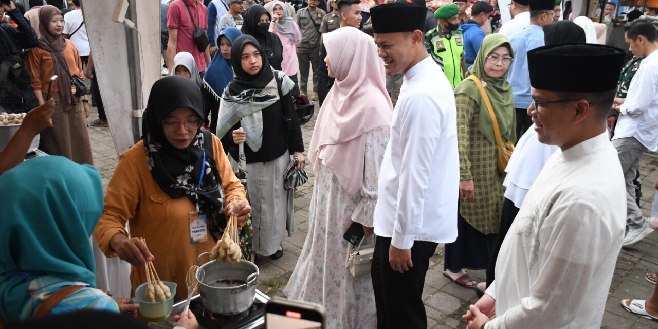 Bazar Ramadhan, Langkah Awal Bupati Fahmi Hidupkan Kembali Taman Kota Usman Janatin