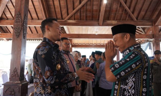 Karangjambu Dapat Perhatian, Bupati Fahmi Siap Genjot Pembangunan Infrastruktur