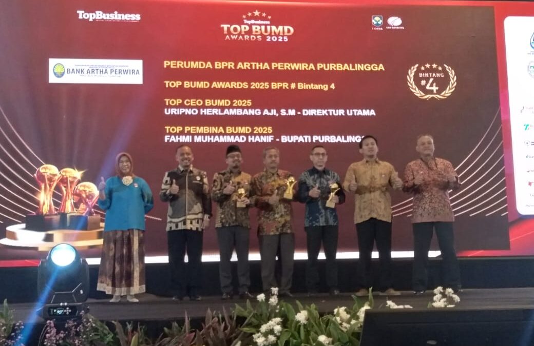 Selamat, BPR Artha Perwira Raih Top BUMD Award 2025