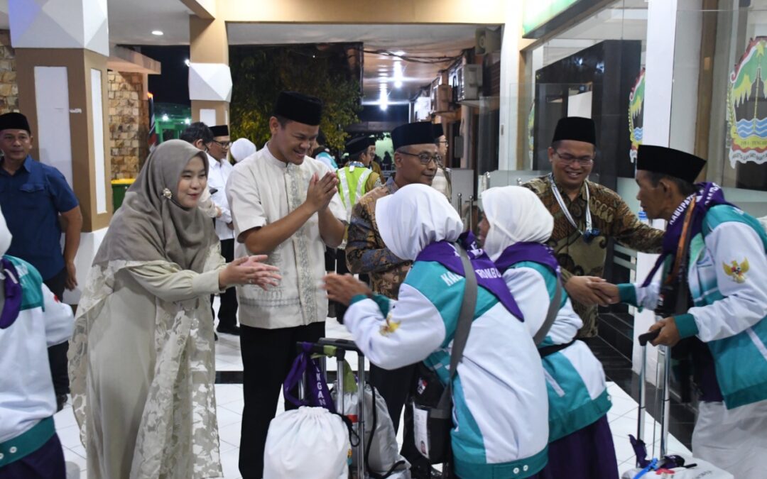 Awal Perjalanan Suci: Kloter Pertama Haji 2025 Resmi Tinggalkan Donohudan