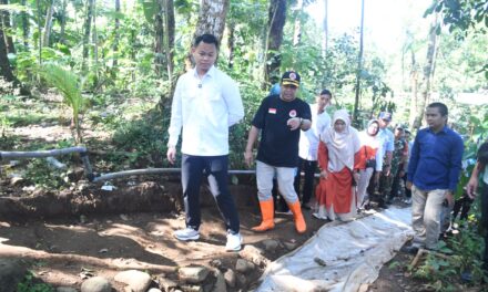 Respons Cepat Pemkab Purbalingga: Bantuan Mengalir ke Korban Tanah Bergerak di Maribaya dan Kaliori
