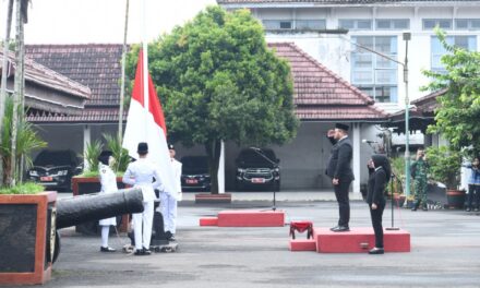 Pimpin Upacara Harkitnas ke-117, Wabup Dimas : Bangkit Bersama Menuju Indonesia Kuat
