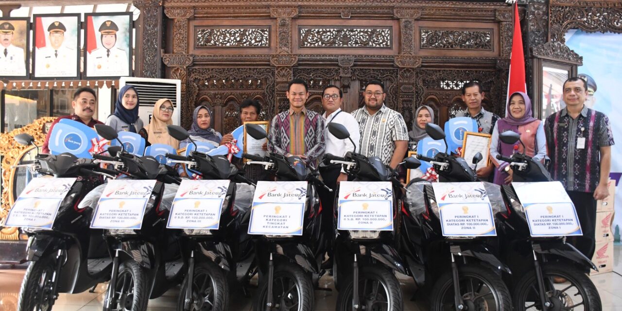 Desa – Kecamatan Tercepat Lunas PBB-P2 Diganjar Hadiah, Bupati Apresiasi Masyarakat Taat Pajak