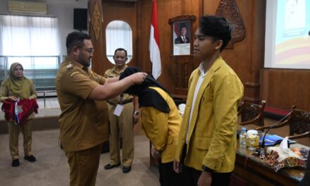 Plt Bupati Ajak Mahasiswa KKN Unsoed Wujudkan Pengabdian yang Merakyat dan Berdampak