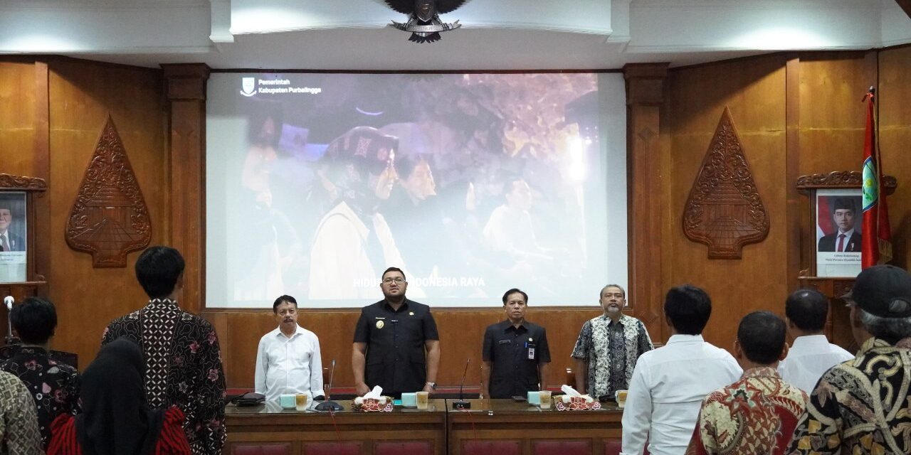 Buka Konferensi PWI, Plt Bupati Dimas Ajak Wartawan Lawan Hoaks