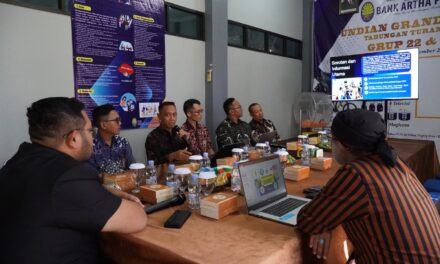Plt Bupati Dimas Kunjungi BPR Artha Perwira, Dorong Optimalisasi Peran Bank Daerah dalam Pembangunan Ekonomi Lokal