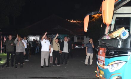 Plt Bupati Dimas Ingatkan Kades Lurah Purbalingga Pulang Bawa Ilmu Koperasi Merah Putih