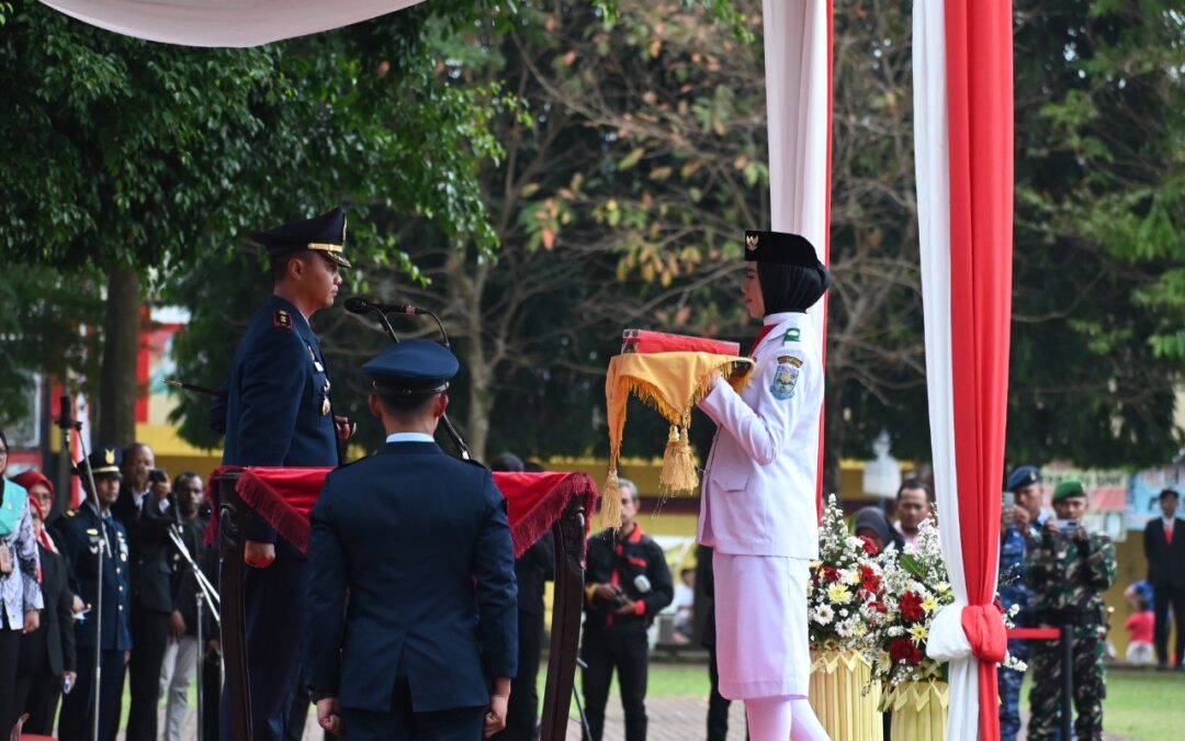 Sukses Kibarkan dan Turunkan Merah Putih, Paskibraka Purbalingga Dapat Bonus