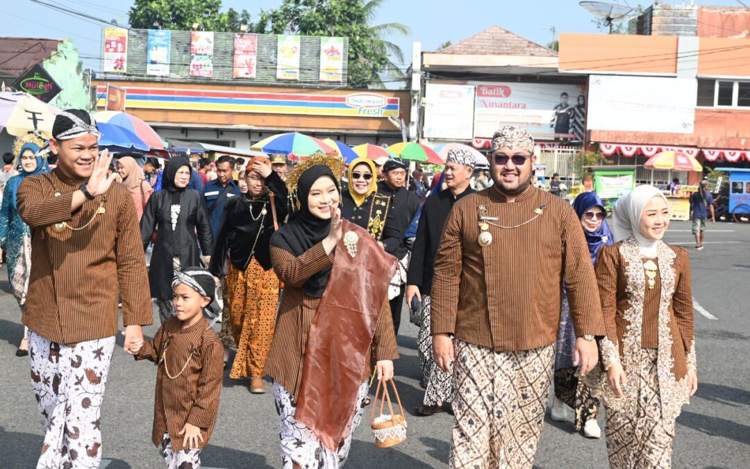 Semarak Pawai Kebangsaan Purbalingga: 111 Kontingen Tumpah Ruah Rayakan HUT ke-80 RI