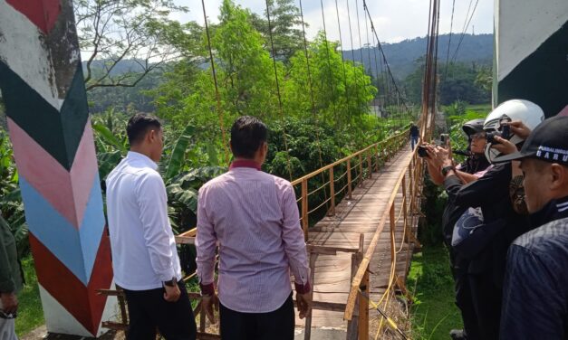 Pemerintah Kabupaten Purbalingga Percepat Perbaikan Jembatan Gantung Sindang-Banjaran