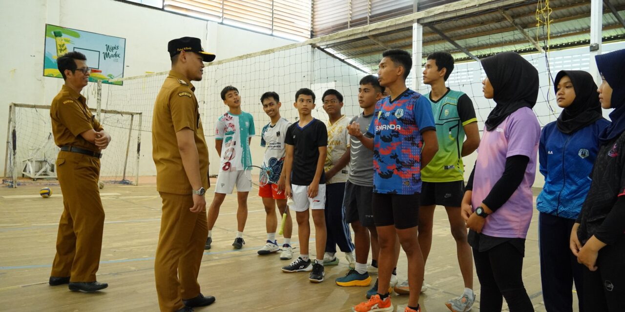 Apel Pagi SMAN 2 Purbalingga, Bupati Fahmi: Atlet Muda Adalah Aset Daerah!