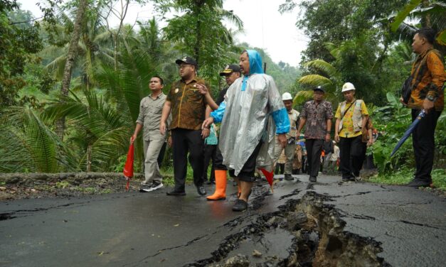 Tanah Amblas Putuskan Jalur Panusupan, Pemkab Siapkan Skema Perbaikan Bertahap