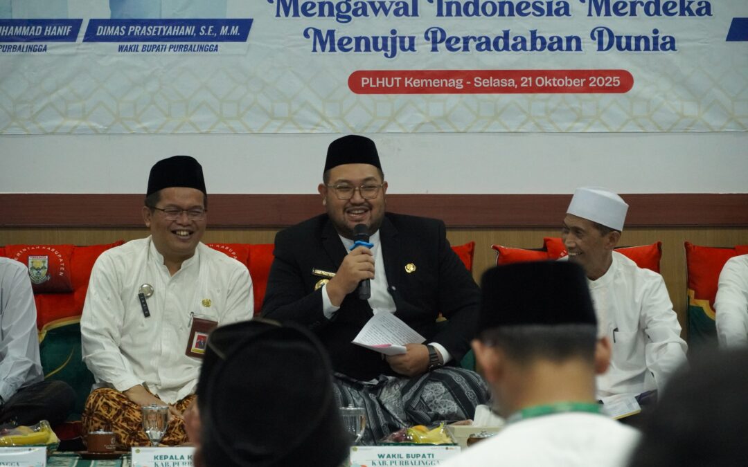 Ngaji Bandongan Bareng Kiai, Wabup Dimas: Tradisi Pesantren Benteng Moral Bangsa