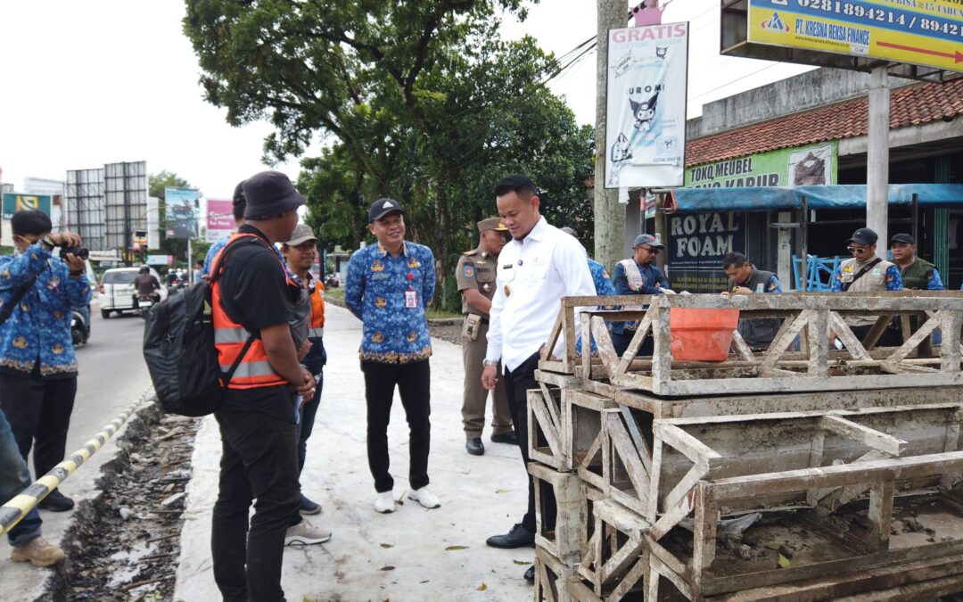 Bupati Fahmi Tinjau Sejumlah Proyek Jalan, Pastikan Mutu dan Tepat Waktu