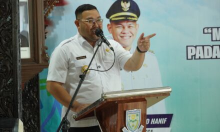 298 Pelajar Ikuti Seminar Anti Korupsi, Wabup Dimas Tekankan Pentingnya Kejujuran Sejak Dini