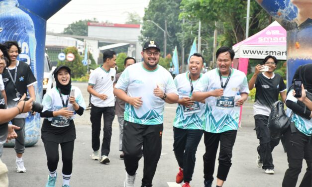 Electrical Fun Run 6,2K Warnai Peluncuran S2 Teknik Elektro Unsoed