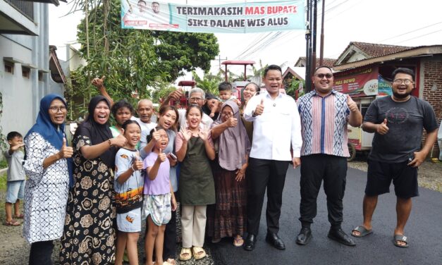 Monitoring Proyek, Bupati–Wabup Minta Warga Ikut Kawal dan Merawat Jalan Baru