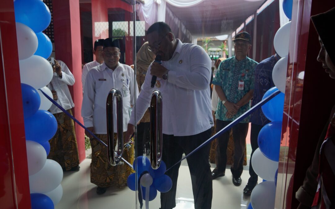 Wabup Dimas Resmikan TEFA SMKN 1 Bukateja: Cetak Siswa Berbudaya Industri Sejak Dini