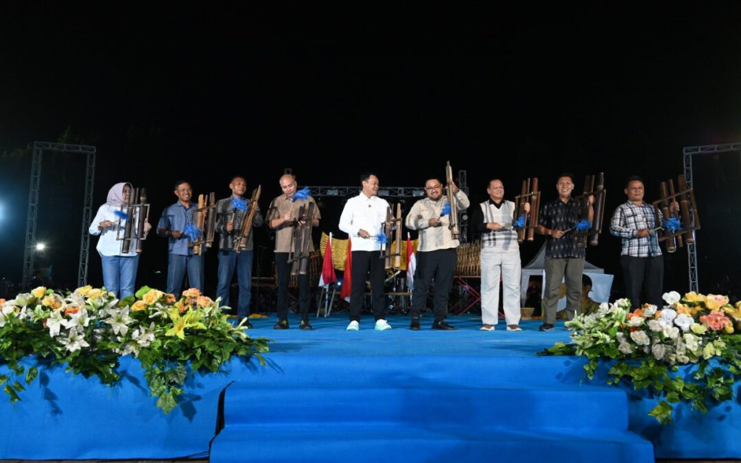 Tampil dengan Wajah Baru, Festival Kentongan “Pecah” di Alun-alun Purbalingga