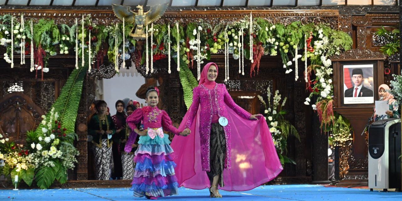 Purbalingga Berkebaya 2025, Bupati Fahmi Dorong Perempuan Berdaya dan Berkarya