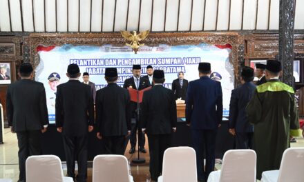 Enam Pejabat Strategis Dilantik, Bupati Fahmi Tekankan Integritas dan Kinerja