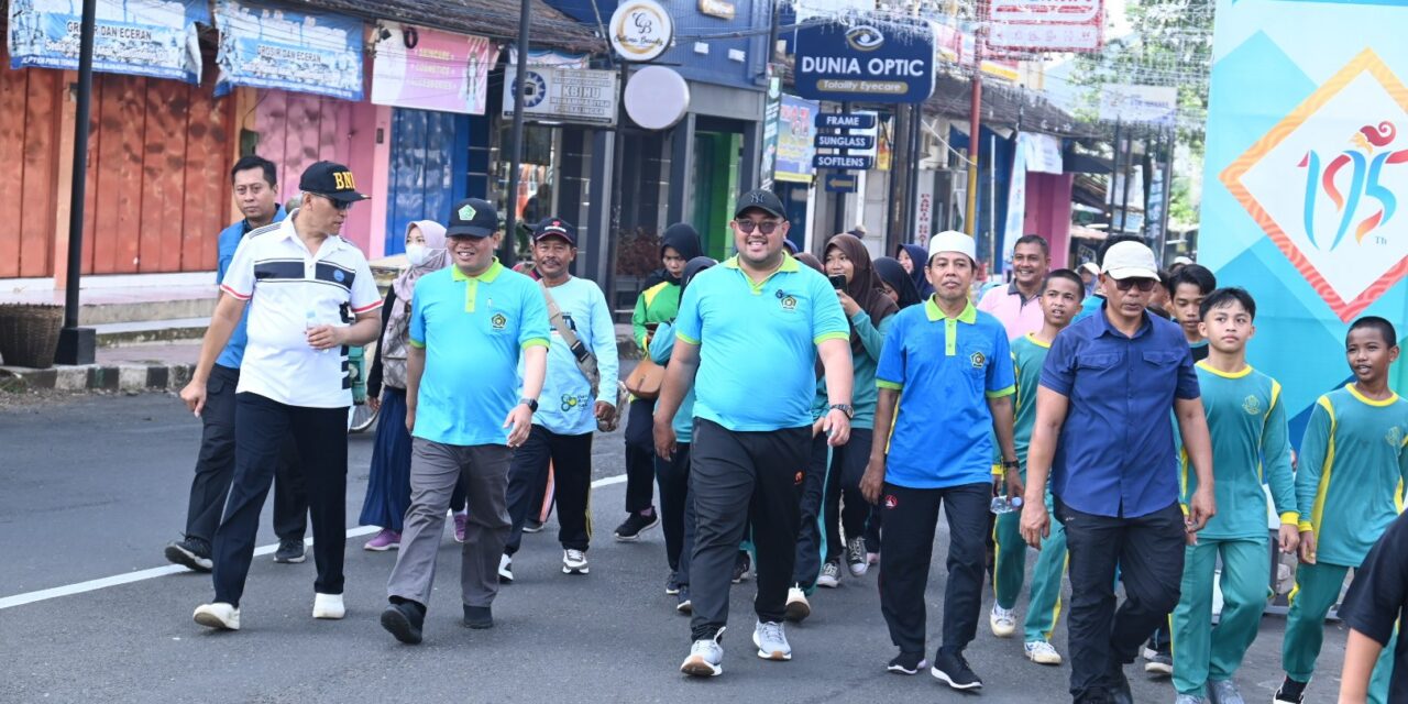 Melangkah Bersama dalam Damai, Jalan Sehat Kerukunan Umat Beragama Warnai HAB Ke-80 Kemenag