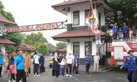 Bikin Nagih! Wahana Flying Fox Jadi Magnet Car Free Day Purbalingga