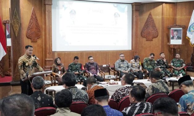 Jelang Lebaran 1447 H, Bupati Fahmi Soroti Stabilitas Sembako dan Kesiapsiagaan Bencana