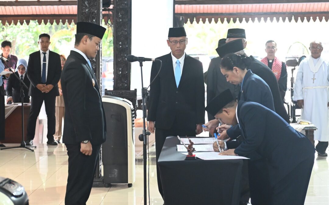 113 Pejabat Eselon III Dilantik, Bupati Fahmi: Jangan Lama Adaptasi, Langsung Kerja!