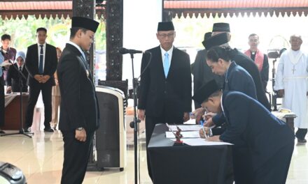 113 Pejabat Eselon III Dilantik, Bupati Fahmi: Jangan Lama Adaptasi, Langsung Kerja!