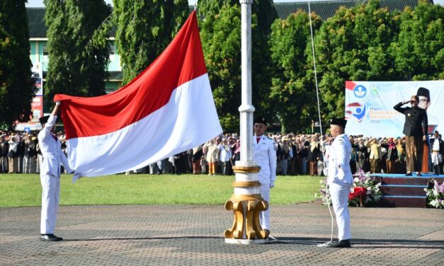 Hardiknas 2026 di Purbalingga: Bupati Fahmi Apresiasi Siswa Berprestasi, Dorong Pendidikan Tembus Level Global