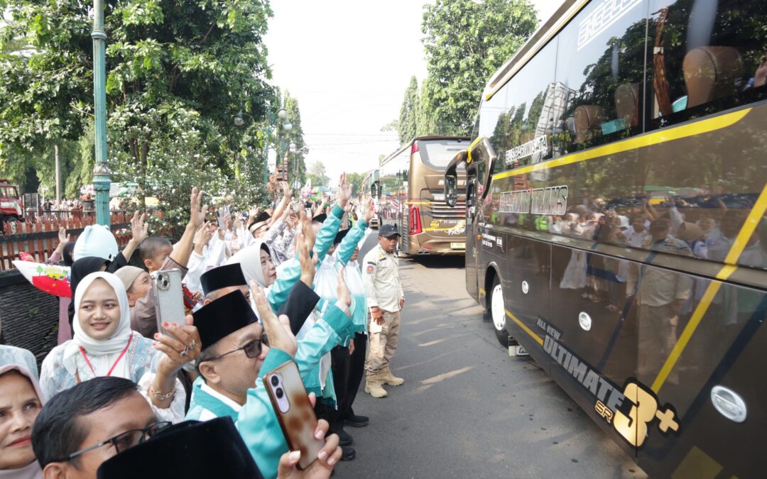 269 Jemaah Calon Haji Kloter SOC 68 Purbalingga Diberangkatkan, Pemkab Siapkan Pendamping dan Fasilitas Lengkap