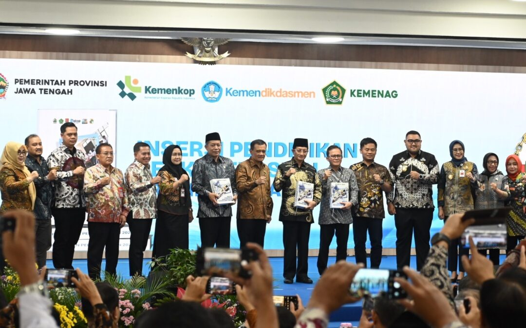 Hadiri Launching Insersi Pendidikan Perkoperasian, Pemkab Purbalingga Siapkan Generasi Melek Koperasi Sejak Dini