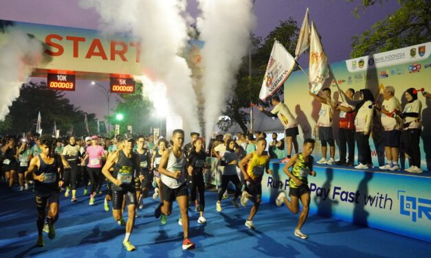 Dari QRIS Purwokerto Run, Wabup Dimas Gaungkan Transformasi Digital UMKM