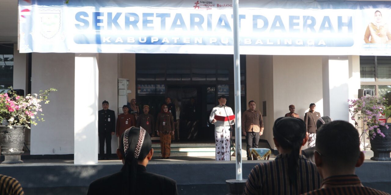 Pimpin Upacara Harganas di Setda, Bupati Fahmi Minta ASN Perkuat Keluarga dan Hadirkan Kinerja Berdampak
