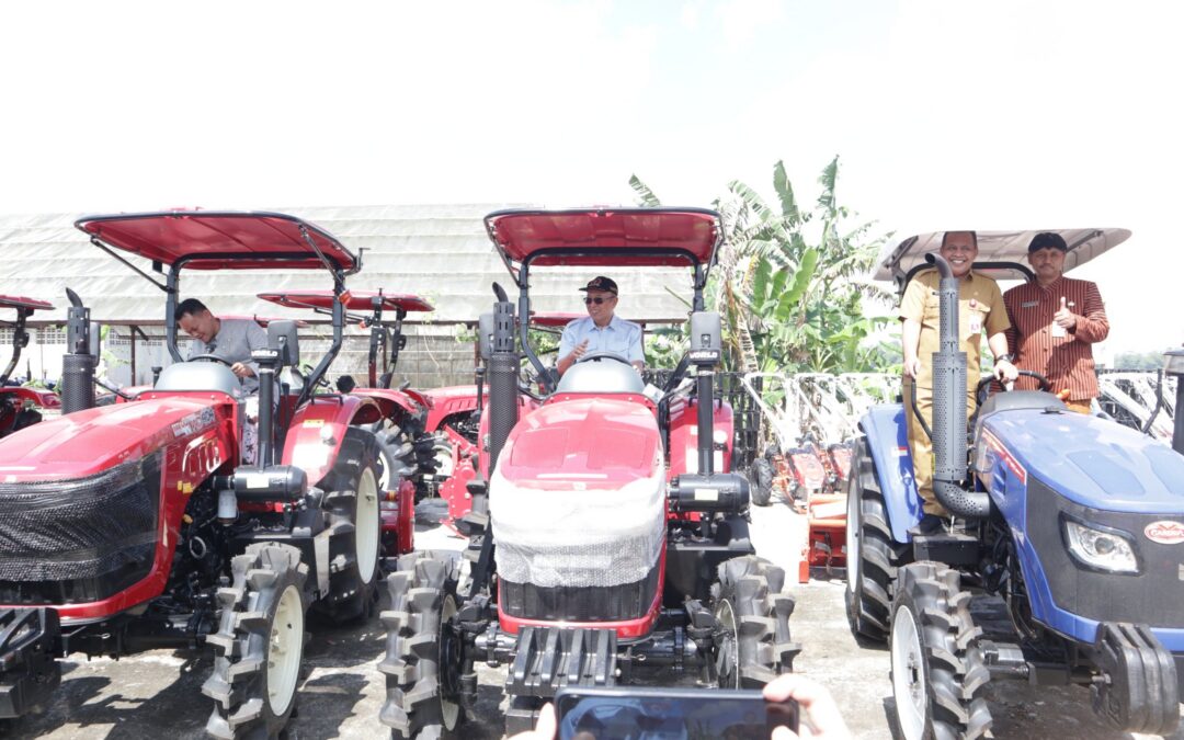 Purbalingga Terima Bantuan Alsintan, Bupati: Perkuat Ketahanan Pangan dan Produktivitas Petani