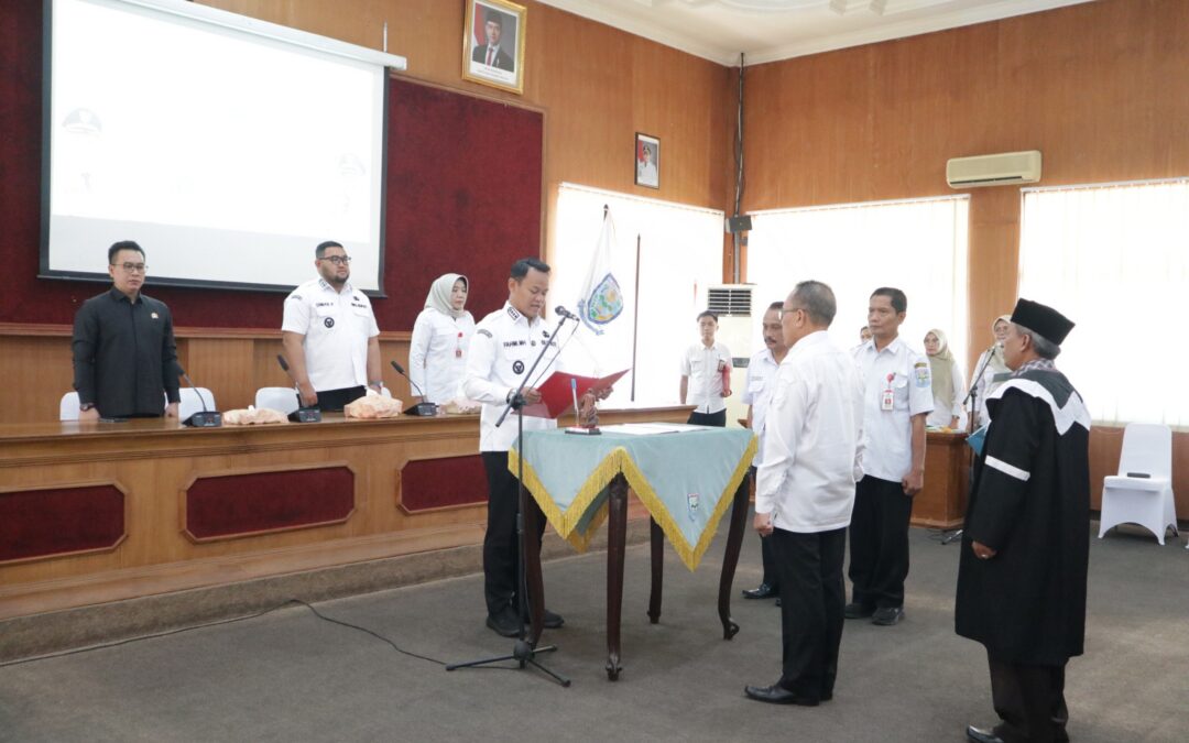 Fathurrohman Dilantik Jadi Staf Ahli Bupati, Suroto Ditunjuk Plt Kepala DinsospermasdesP3A