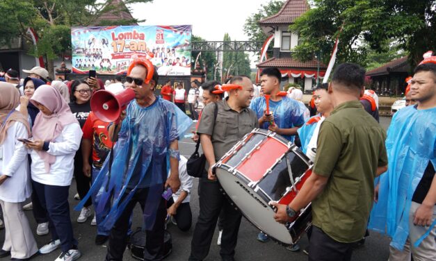 Semarak Lomba 17-an, Ratusan ASN dan Pegawai BUMD Adu Kekompakan
