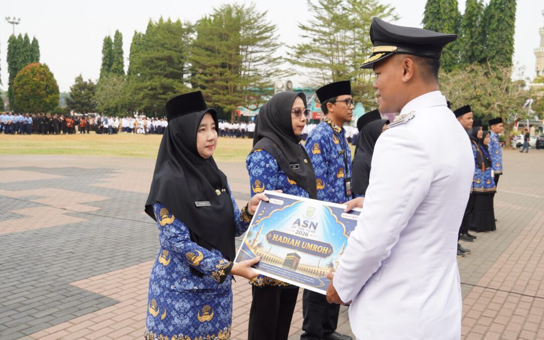 Lita Dwi Anggraeni Jadi ASN of The Year Purbalingga 2026, Bupati Fahmi Beri Hadiah Umrah