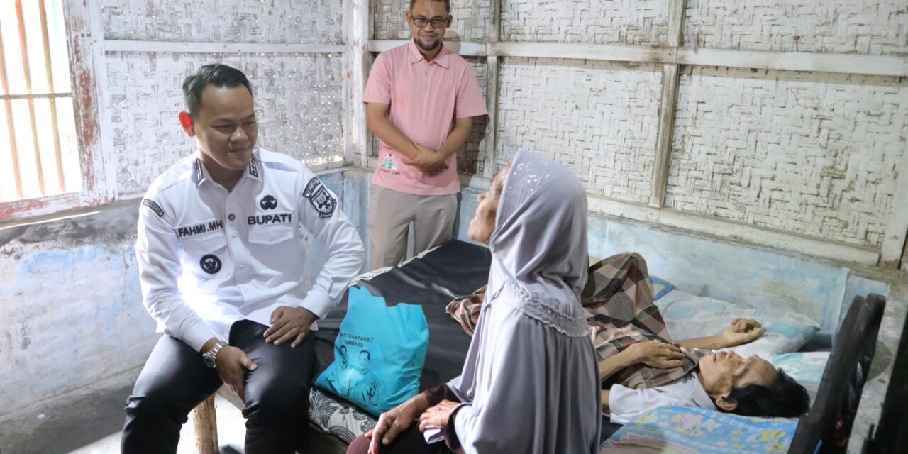 Bupati Fahmi Datangi Warga Rentan di Buara, Pastikan Tak Luput dari Perhatian