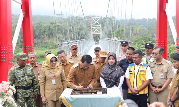 Jembatan Gantung Langkap–Kramat Diresmikan, Konektivitas Antarwilayah Makin Kuat